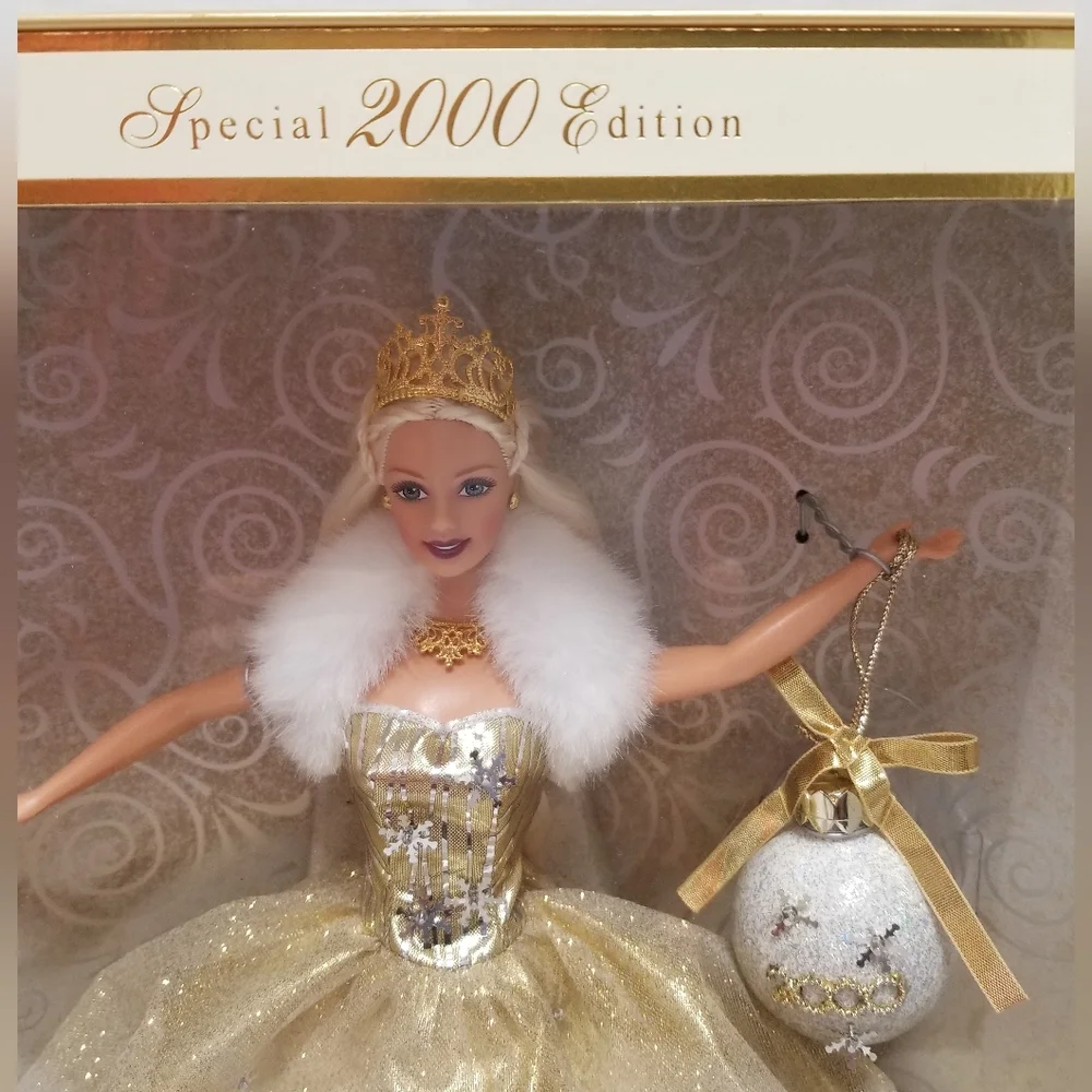 Barbie Celebration Special Edition 2000 Holiday Doll NIB Vintage Collectible